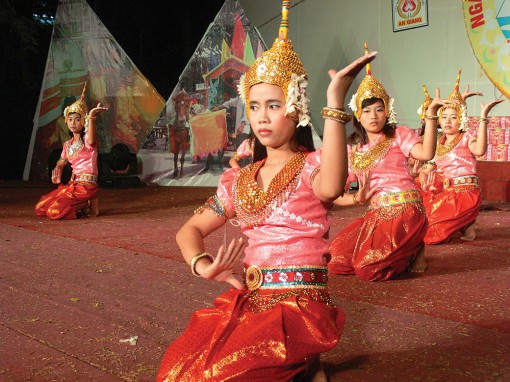 Bảo tồn, phát huy giá trị di sản văn hóa