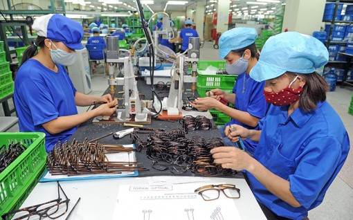 Tăng chi tiêu công để phục hồi kinh tế