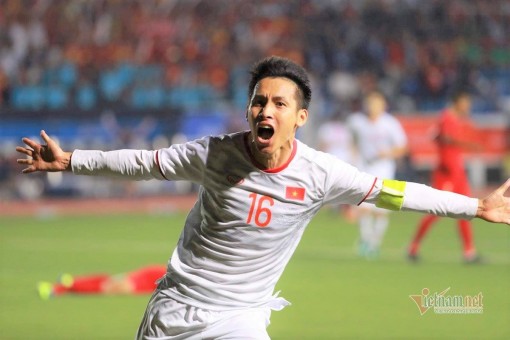 Quả bóng vàng Việt Nam 2019: Gọi tên Hùng Dũng hay Quang Hải?