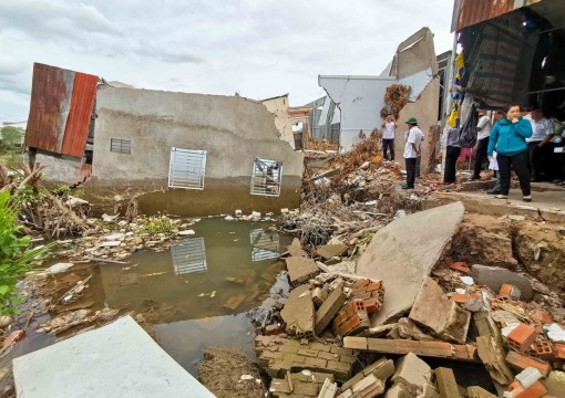 TP Cần Thơ: Tìm nhiều giải pháp khắc phục sạt lở trên sông Bình Thủy