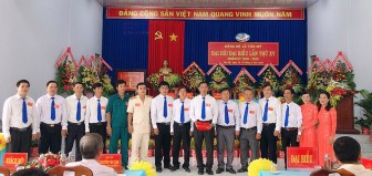 Đồng chí Trần Hữu Đức tái đắc cử Bí thư Đảng ủy xã Tấn Mỹ (nhiệm kỳ 2020-2025)