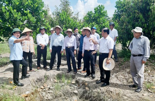 Long An: Thứ trưởng Bộ Nông nghiệp và Phát triển nông thôn làm việc tại huyện Tân Thạnh