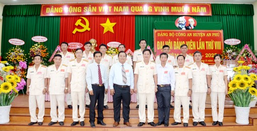 Thượng tá Lý Thanh Vũ tái đắc cử Bí thư Đảng ủy Công an huyện An Phú (nhiệm kỳ 2020-2025)