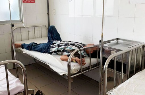 Long An: Bị đe dọa do thiếu nợ, người đàn ông uống thuốc ngủ tự tử