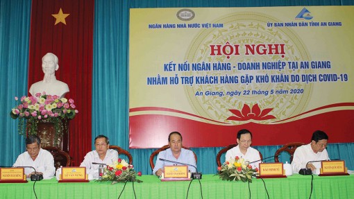 Đồng hành, chia sẻ trách nhiệm giữa ngân hàng và doanh nghiệp