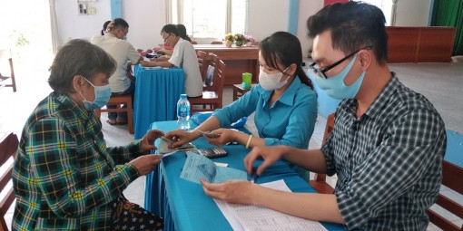 An Giang hoàn thành hỗ trợ đợt 1 các đối tượng bị ảnh hưởng bởi dịch Covid-19 theo Nghị quyết số 42