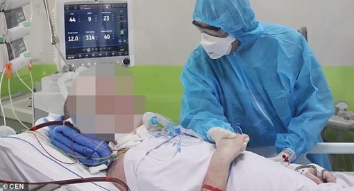 Bạn đọc quốc tế ca ngợi Việt Nam vì sự hồi phục thần kỳ của phi công Anh