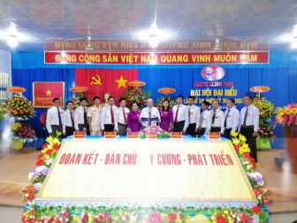 Đại hội Đảng bộ xã Vĩnh Trung nhiệm kỳ 2020-2025  thành công tốt đẹp