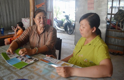 Đồng Tháp: 25 năm hết lòng vì công tác dân số ấp Tân Bảnh