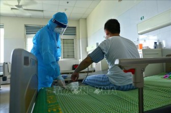 Việt Nam còn hơn 9.200 người đang cách ly phòng dịch COVID-19, bệnh nhân người Anh hồi phục từng ngày