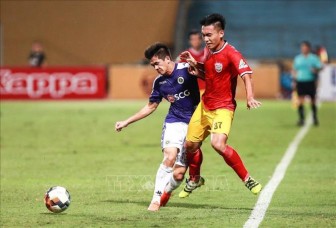 Vòng 4 V-League: Sức nóng ở núi Hồng