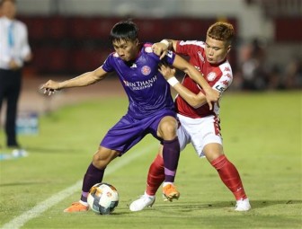 Chiến thắng sát nút giúp Sài Gòn FC vươn lên ngôi đầu bảng V-League