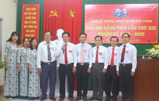 Đồng chí Hồ Ngọc Trường được bầu làm Bí thư Đảng ủy Trường Chính trị Tôn Đức Thắng