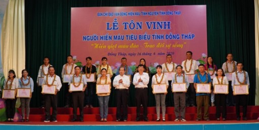 Đồng Tháp: Tôn vinh người hiến máu tình nguyện tiêu biểu tỉnh Đồng Tháp năm 2020