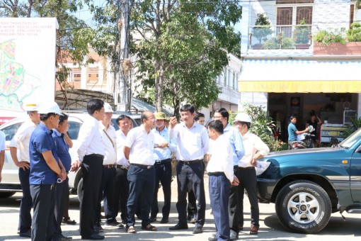 Long An: Đẩy nhanh tiến độ các công trình trọng điểm về giao thông