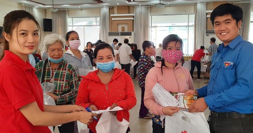 Tiền Giang tổ chức "Chợ Nhân đạo năm 2020"