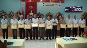 Chợ Mới tổng kết phong trào thi đua yêu nước “Tuổi cao-Gương sáng”