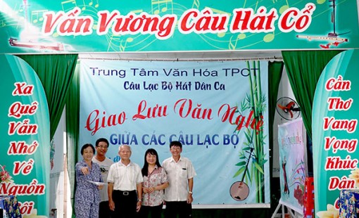 Trọn niềm đam mê văn nghệ