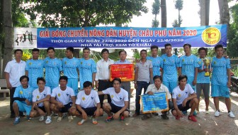 Trao giải Giải bóng chuyền nông dân huyện Châu Phú năm 2020