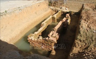 Ninh Bình phát hiện kiến trúc mộ gạch tại sân trường tiểu học
