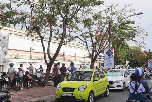 Giao thông nội ô Cà Mau còn nhiều nút thắt