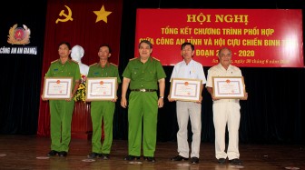 Khen thưởng nhiều tập thể, cá nhân trong phối hợp giữa Công an tỉnh An Giang và Hội Cựu chiến binh tỉnh