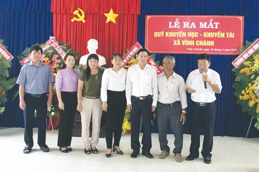 Toàn dân chăm lo công tác khuyến học