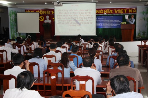Sở Tư pháp bồi dưỡng kiến thức pháp luật kinh doanh cho doanh nghiệp