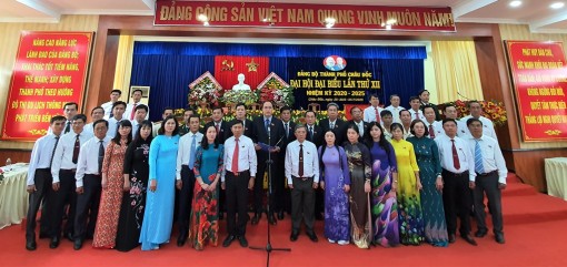 Đồng chí Lâm Quang Thi tái đắc cử Bí thư Thành ủy Châu Đốc (nhiệm kỳ 2020-2025)