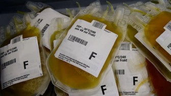 Ấn Độ mở ngân hàng huyết tương​ đầu tiên dành cho bệnh nhân nặng