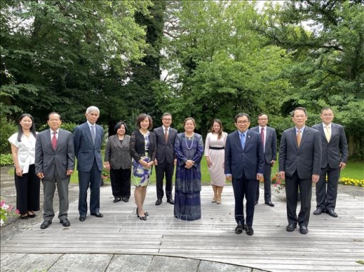 Đại sứ quán Việt Nam tại Thụy Sĩ nhận chuyển giao chức Chủ tịch Ủy ban ASEAN