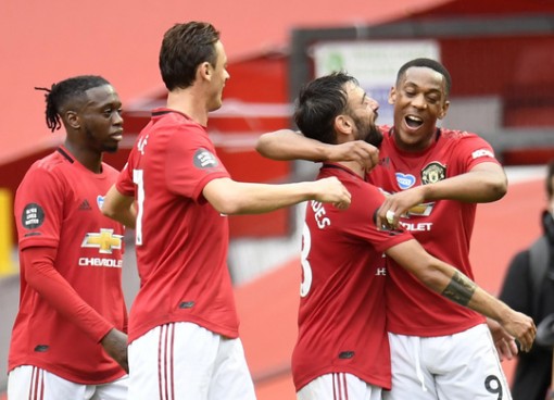 Hủy diệt Bournemouth, Man United đòi nợ sòng phẳng