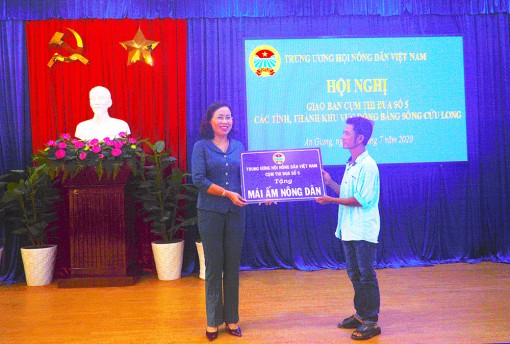 Hội nghị giao ban Hội Nông dân các tỉnh, thành phố khu vực ĐBSCL