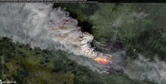 Hơn 300 vụ cháy rừng nhấn chìm Siberia "lạnh giá" trong lửa, khói