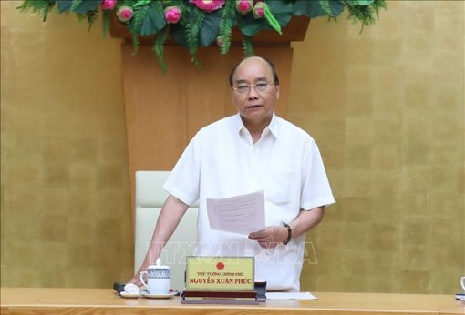 Thủ tướng: Giải quyết các nhu cầu nhập cảnh, xuất cảnh chính đáng và thiết thực