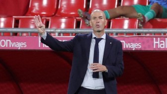 Zidane phấn khích khi Real Madrid chạm một tay vào chức vô địch