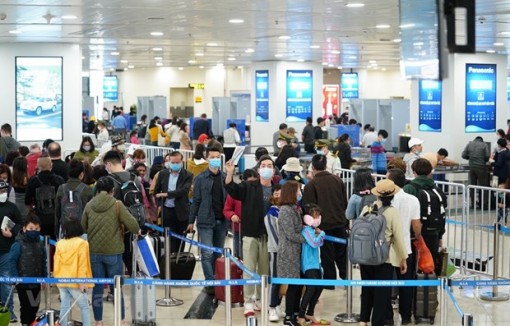 Dự kiến đầu tháng 8-2020 có thể mở lại chuyến bay thương mại quốc tế