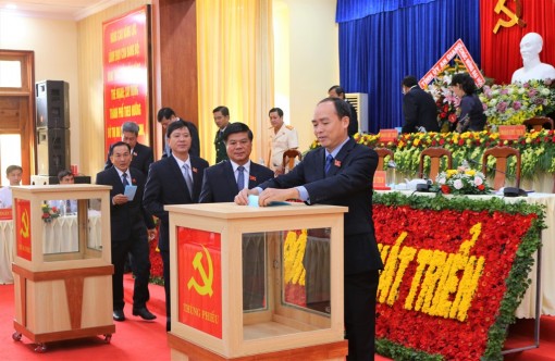 Tăng cường công tác xây dựng, chỉnh đốn Đảng