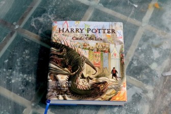 Xuất bản "Harry Potter và chiếc cốc lửa" phiên bản sách tranh