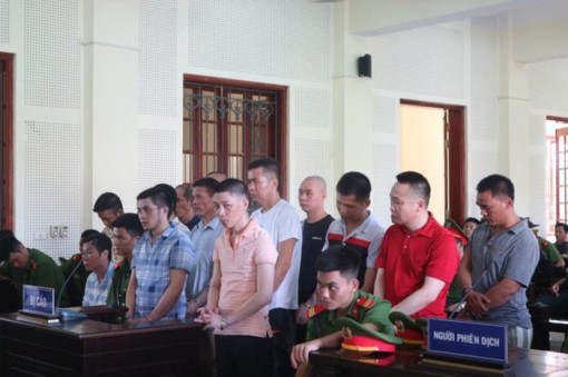 Tử hình cựu thiếu tá công an và đồng phạm buôn ma túy xuyên quốc gia