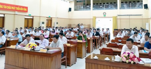 Tân Châu tiến hành kỳ họp HĐND lần thứ XIII, khóa VI, nhiệm kỳ 2016 – 2020