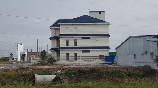 Khó kiểm soát việc nuôi yến