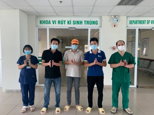 Có thêm 3 trường hợp mắc COVID-19 được công bố khỏi bệnh