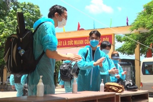 Thêm 7 chuyên gia dầu khí của Nga dương tính với SARS-COV-2