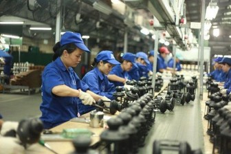 Kinh tế Việt Nam sẽ phục hồi nửa cuối năm 2020 và tăng trưởng 3%