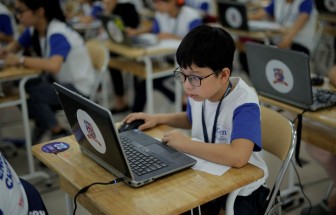 Sẽ triển khai dạy trực tuyến trong trường phổ thông từ năm học tới?