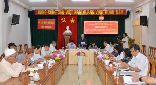 UBMTTQVN tỉnh An Giang lấy ý kiến góp ý dự thảo văn kiện Đại hội đại biểu Đảng bộ tỉnh lần thứ XI (nhiệm kỳ 2020-2025)