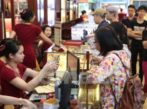 Rời mốc 58 triệu đồng/lượng, mỗi lượng vàng rẻ đi gần 1 triệu đồng