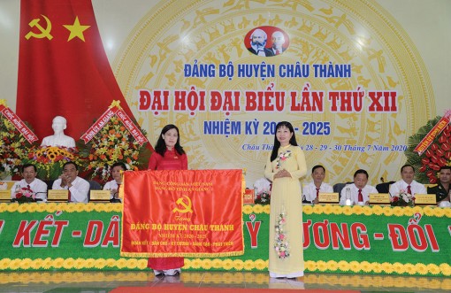 Chào mừng Đại hội đại biểu Đảng bộ huyện Châu Thành lần XII 
(nhiệm kỳ 2020-2025): Phát huy lợi thế - tiềm năng, đột phá phát triển