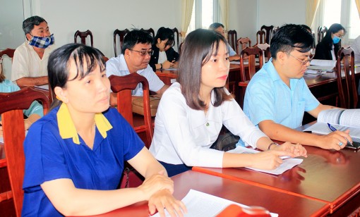 Bồi dưỡng tăng cường năng lực cho cơ quan, tổ chức, cá nhân về công tác hỗ trợ pháp lý cho doanh nghiệp